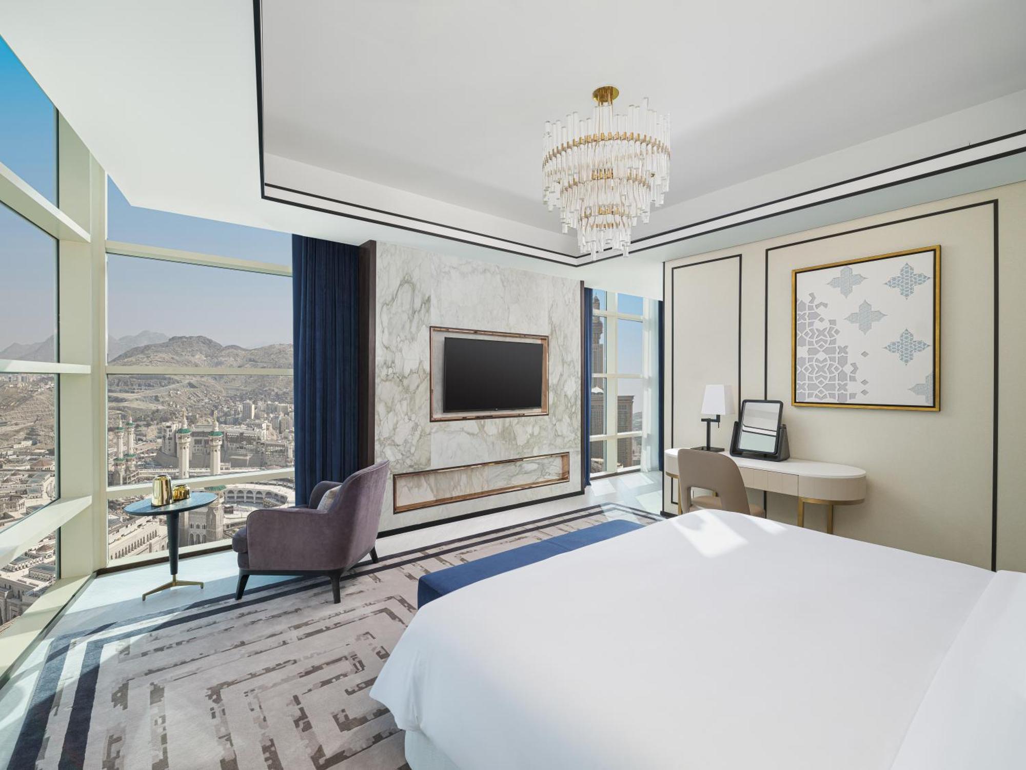 Address Jabal Omar Makkah Aparthotel Mecca Exterior photo A bedroom in the hotel
